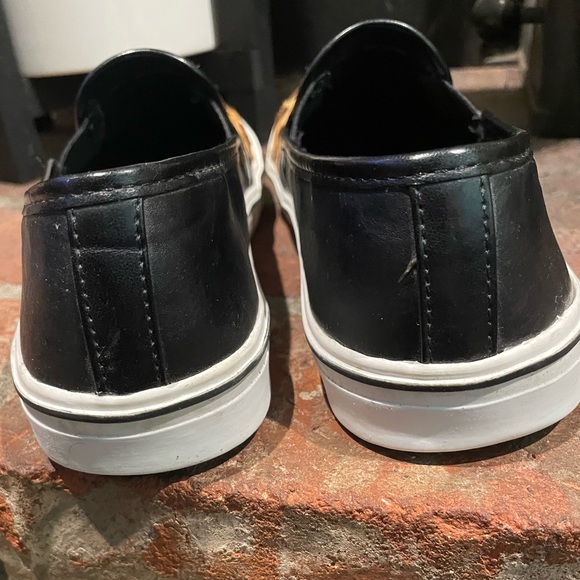 Dolce Vita Leopard Print slip ons! - Picture 5 of 8